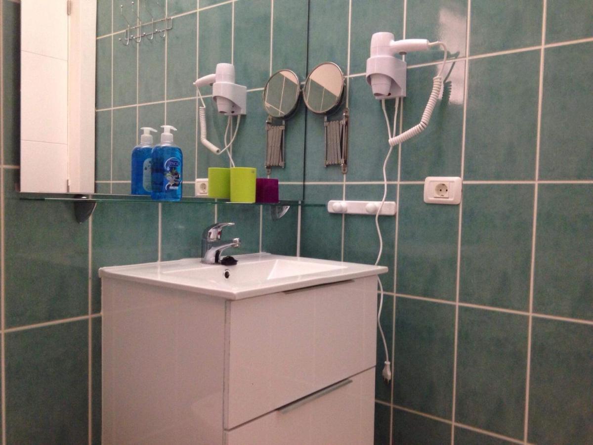 Beautiful 1 Bedroom Apartment Los Cristianos Los Angeles ภายนอก รูปภาพ